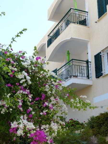 Anthemis Hotel Apartments Agia Paraskevi  Extérieur photo